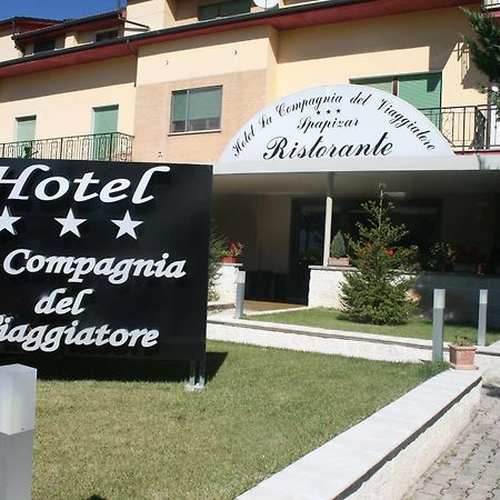 Hotel La Compagnia Del Viaggiatore L'Aquila Luaran gambar